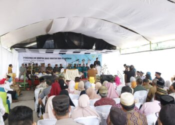 Dihadiri Ratusan Warga Pelantikan Kepala Desa Bungi Periode 2023-2029