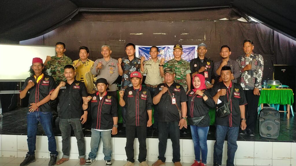 Awas Narkoba” Ketua DPW dan DPC LSM Lantiknal Gelar Sosialisasi Di SMAN 5 Pinrang
