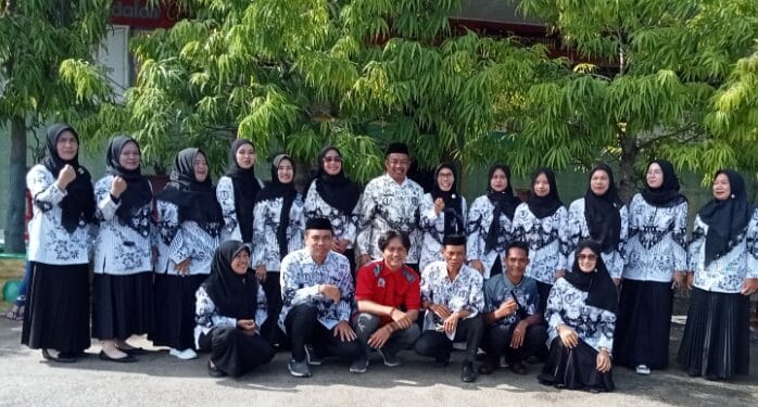SDN 233/266 Duampanua Peringati Hari Guru Nasional dan HUT PGRI ke-78