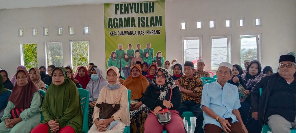 Baznas Pinrang Salurkan Insentif Guru Ngaji Di KUA Duampanua