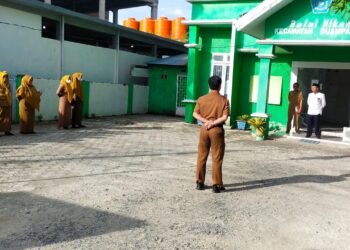 Semarak Kegiatan Upacara Bendera Di  Duampanua, KUA Bertindak Selaku Inspektur