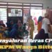 285 KPM Warga Bittoeng Terima Beras Cadangan Pangan Pemerintah (CPP)