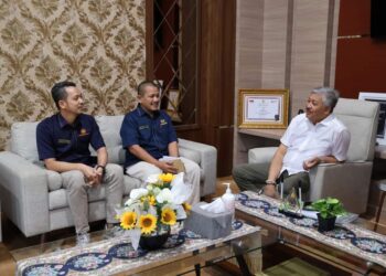 Bupati Irwan Terima Kunjungan Silaturahmi Kepala KP2KP Pinrang Akhmad Reiza