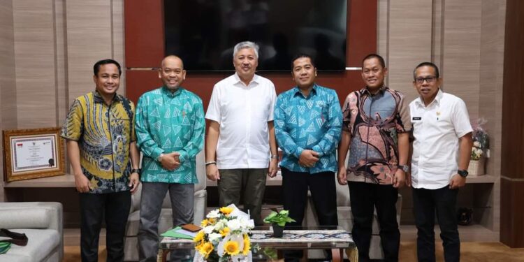 Bupati Irwan Menerima Audiens Bersama BPD KKP Makassar