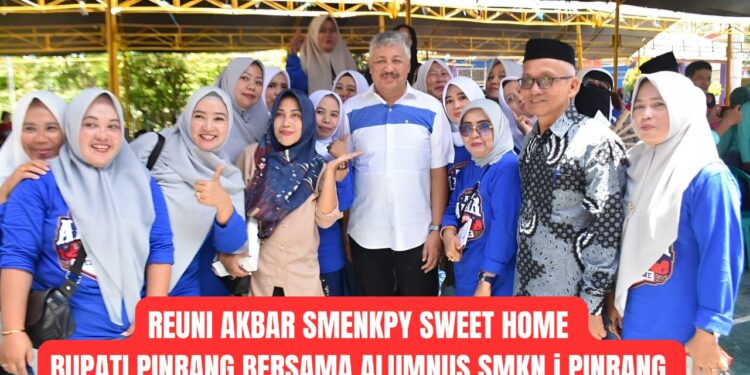BUPATI IRWAN BERSAMA ALUMNUS SMKN I PINRANG DALAM GELAR REUNI AKBAR SMENKPY SWEET HOME