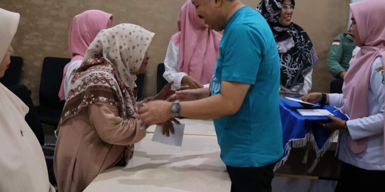 Bupati Irwan Melepas Calon Jamaah Haji PNSD Kabupaten Pinrang