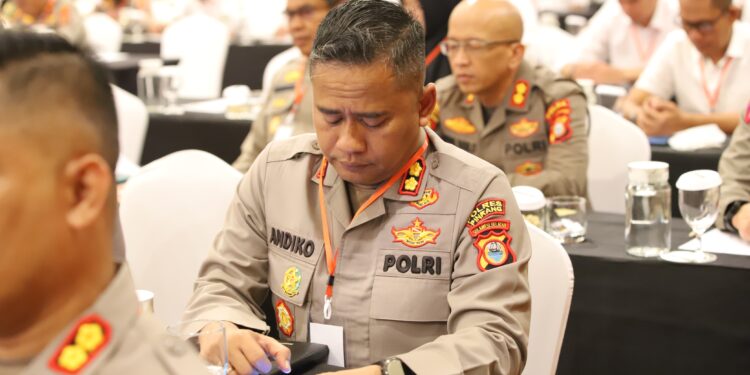 Kapolres Pinrang Hadiri Anev Gelar Operasi Triwulan I tahun 2024 Polda Sulawesi Selatan