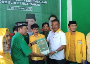 H.Usman Marham Secara Resmi Mengembalikan Formulir Bakal Calon Bupati Pinrang Priode 2024-2029
