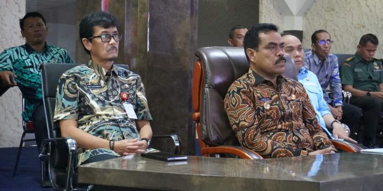 Pj, Bupati Pinrang Bersama Forkopimda Mengikuti Video Conference Rakornas