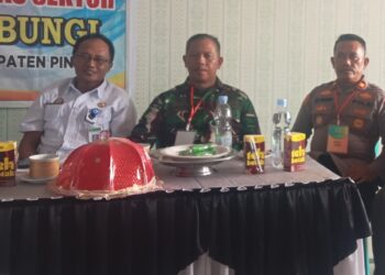Kapolsek Duampanua Menghadiri Forum Konsultasi Publik Puskesmas Bungi Tahun 2024