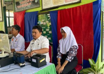 Sukses Pilgub/Pilkada Disdukcapil Pinrang Rekam Pelajar SMAN 6 Pinrang