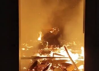 Viral!! Kantor Desa di Pinrang Terbakar,Motif Belum di Ketahui,Dibakar atau Terbakar ?