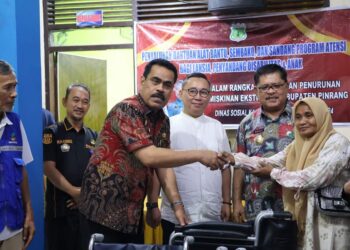 Lansia dan Disabilitas di Pinrang Terima Bantuan Asistensi Rehabilitasi Sosial
