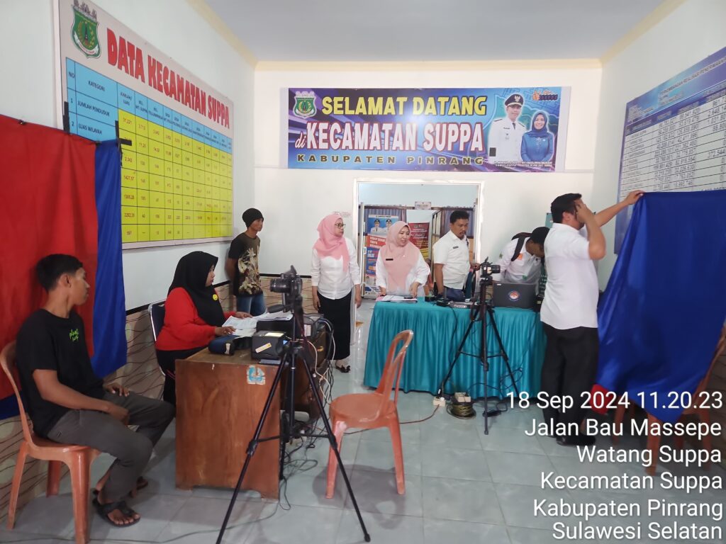 Tingkatkan Pelayanan Adminduk, Disdukcapil Pinrang Perekaman di Kantor Kecamatan