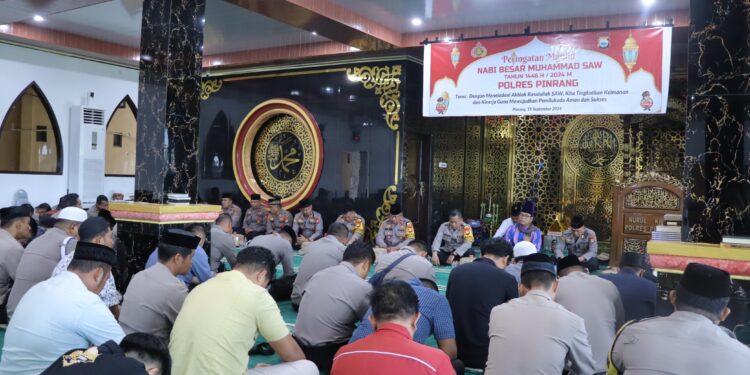 Polres Pinrang Gelar Maulid Nabi Muhammad Saw