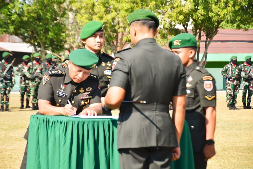 Danyonif 721/Makkasau Berganti, Setijab Digelar di Lapangan Mako Yonif 721/Makkasau