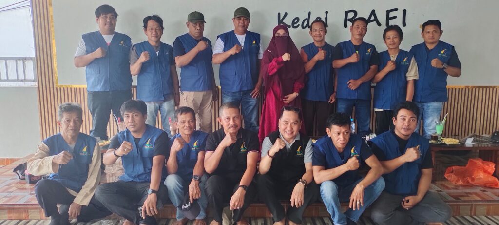 Ngopi Bareng Awak Media,Ketua Andalan Sulsel Peduli Apresiasi Pewarta Pinrang
