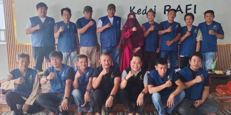 Ngopi Bareng Awak Media,Ketua Andalan Sulsel Peduli Apresiasi Pewarta Pinrang