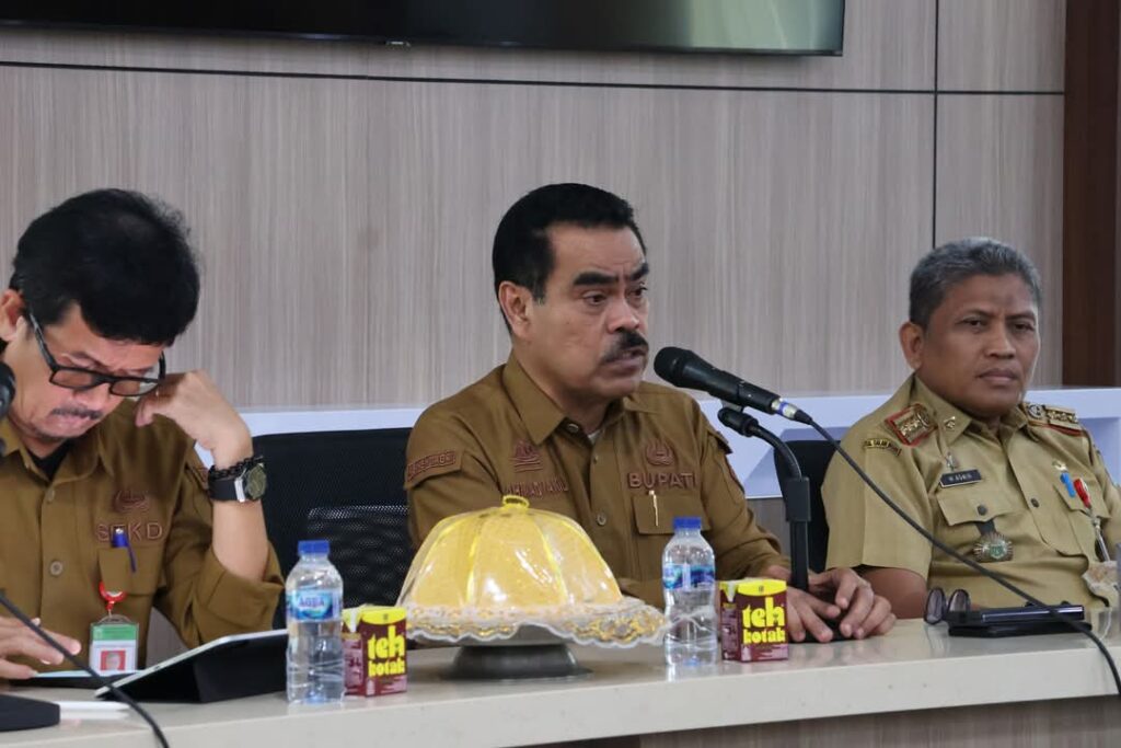 Pj.Bupati Pinrang Pimpin Rapat Koordinasi Terbatas Tahun 2025