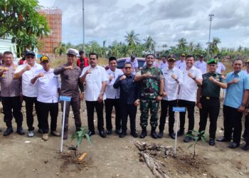 Pj.Bupati Pinrang Ahmadi Akil: Apresiasi  Ketua APDESI  Pinrang di Hari Desa Nasional