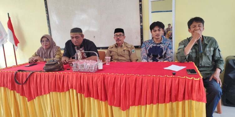 Rapat Program Kerja Komite Sekolah SDN 133/266 Duampanua di Hadiri 182 Orang Tua Murid