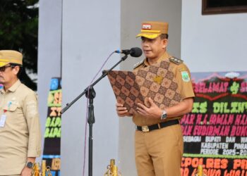 Wakil Bupati Pinrang Terpilih Periode 2025-2030 Sudirman Bungi Menjadi Pembina Upacara Bendera