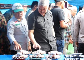 Bupati Irwan Hamid Gelar Operasi Pasar Sentral di Awal Ramadan,Pastikan Ketersediaan Bahan Pokok