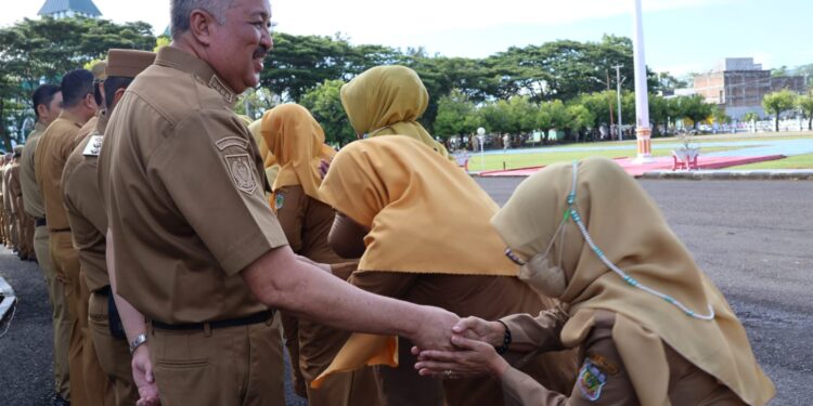 Awal Ngantor Bupati Pinrang Gelar Apel Gabungan dan Halal Bihalal Usai Masa Liburan