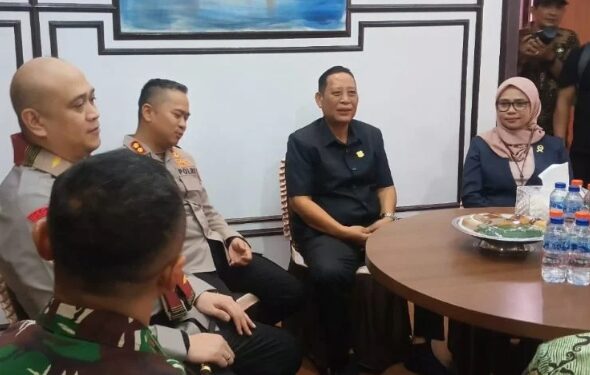 Ketua DPRD Pinrang Hadiri Serah Terima Jabatan Kapolres Pinrang