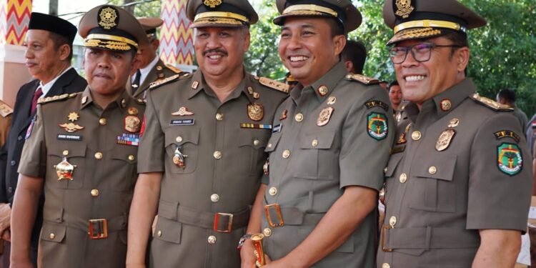 Bupati Pinrang H.A.Irwan Hamid Hadiri Apel Kesiapsiagaan Nasional Satuan Polisi Pamong Praja Kota Sengkang