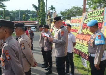 Kapolres Pinrang Sidak Apel Pagi, Pastikan Disiplin Personel Terjaga