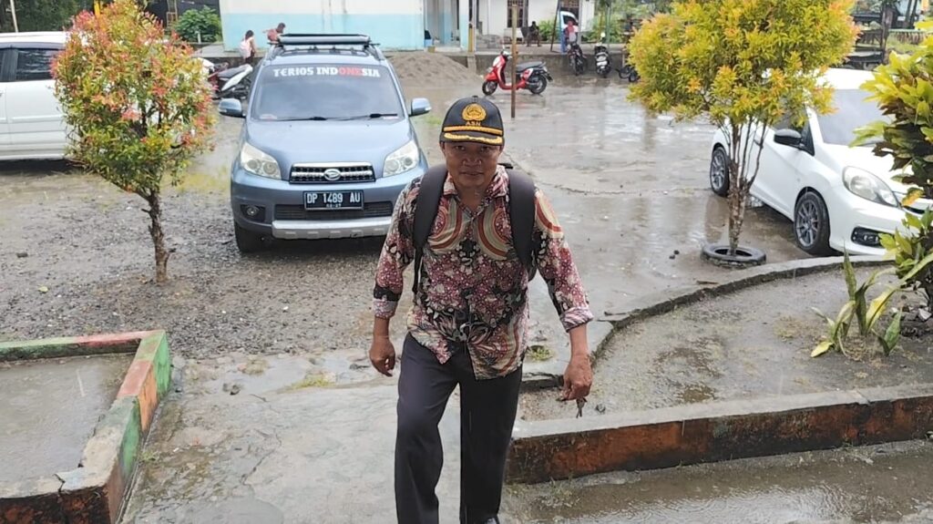 Hujan Deras Tak Halangi Semangat, Kepala Sekolah SDN 304 Lembang Hadiri Rakor Korwil dan KKKS