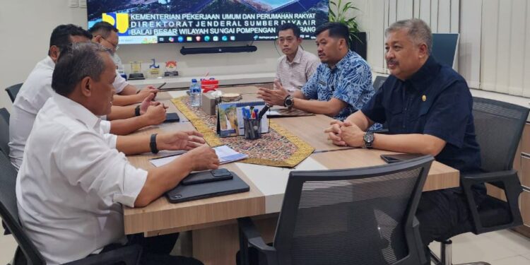 Bupati Andi Irwan Hamid Koordinasi Bersama BBWS Terkait Bendungan Rusak