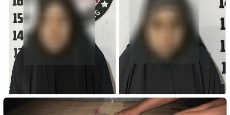 Dua Wanita Asal Makassar Ditangkap di Masjid Al, Munawir Bawa Narkoba,Diduga Copet