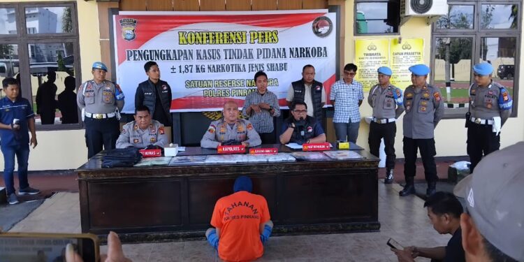 ‎Pukulan Telak Jaringan Narkoba Internasional: Polres Pinrang Sita 1,87 Kg Sabu Bernilai Rp 2,5 Miliar!
