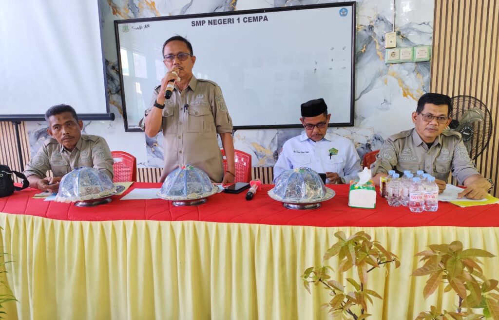 Pinrang Tata Pendidikan: Kepala Sekolah Bahas Kurikulum & Gerakan Memakmurkan Masjid