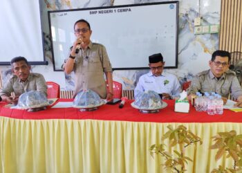 Pinrang Tata Pendidikan: Kepala Sekolah Bahas Kurikulum & Gerakan Memakmurkan Masjid