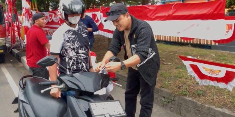Kobarkan Semangat Merah Putih! Aksi Nyata Wakil Ketua DPRD Pinrang Sakka Irfandi Jelang HUT RI Ke-80
