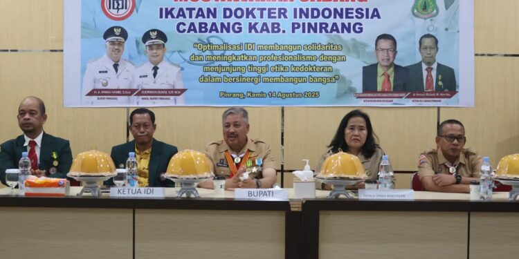 Bupati Pinrang: Jiwa Pasien Utama, Administrasi Belakangan!