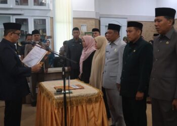 Pinrang Bergerak Dinamis: 5 Pejabat Baru Dilantik, Siap Genjot Kualitas Pelayanan Publik!