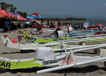 Pinrang Gempar! Katinting Race Sumpang Saddang: Pacu Adrenalin, Dongkrak Wisata!