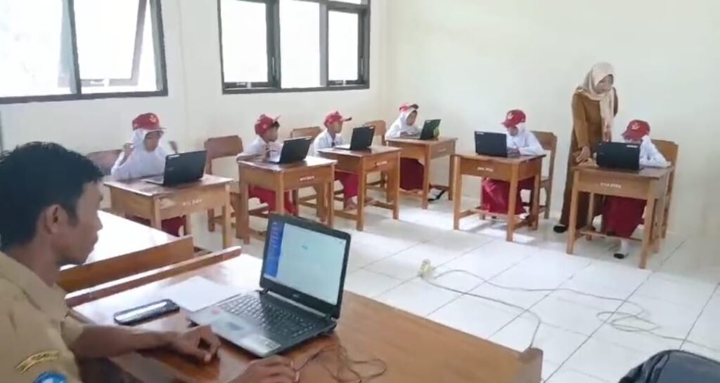 Pendidikan Sampai ke Puncak: SD Inpres Arra Pinrang Sukses ANBK di Ketinggian 