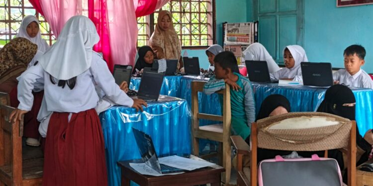 ‎24 Murid Kelas V SDN 140 Duampanua Antusias Ikuti Simulasi ANBK