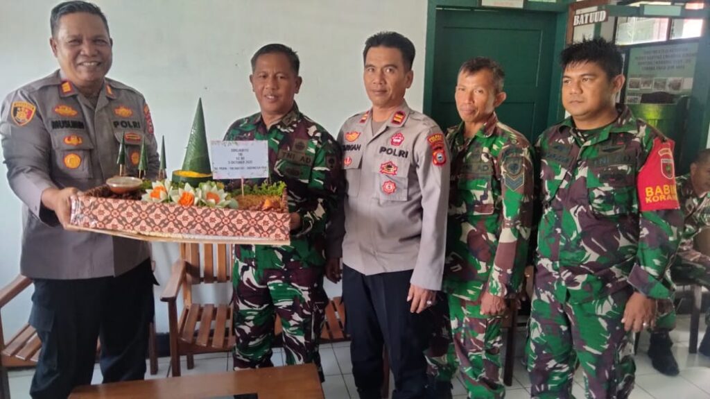 Solidaritas Duampanua: Polisi ‘Serbu’ Markas Koramil Rayakan Ulang Tahun TNI