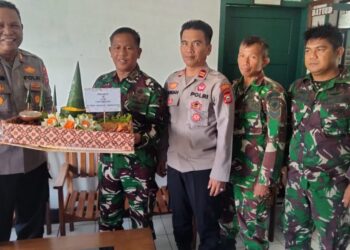 ‎Solidaritas Duampanua: Polisi ‘Serbu’ Markas Koramil Rayakan Ulang Tahun TNI
