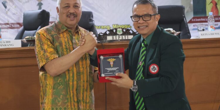 Bupati Pinrang: Kesehatan Prioritas, Administrasi Jangan Hambat Layanan ‎