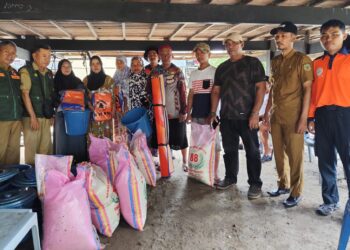 Angin Puting Beliung Terjang Pinrang: Warga Bittoeng dan Data Terima Uluran Tangan Pemkab Pinrang