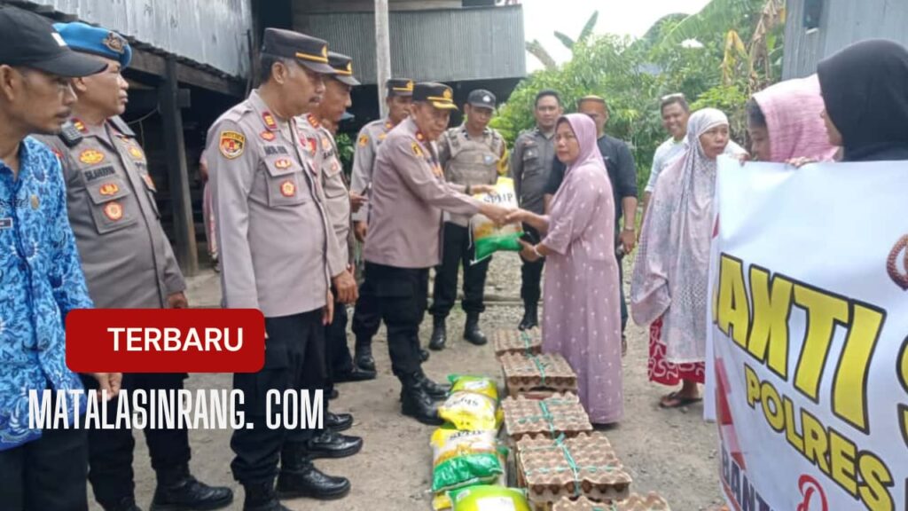 Polres Pinrang Turun Tangan, Bantu Korban Angin Kencang Duampanua