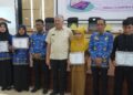 Bupati Pinrang Beri Hadiah Umrah untuk ‘Pahlawan Data’ Pendidikan ‎
