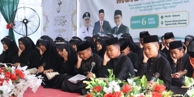 Tilawah Memukau Siswa UPT SMPN 1 Pinrang, “Guncang” Peringatan Maulid Kemenag